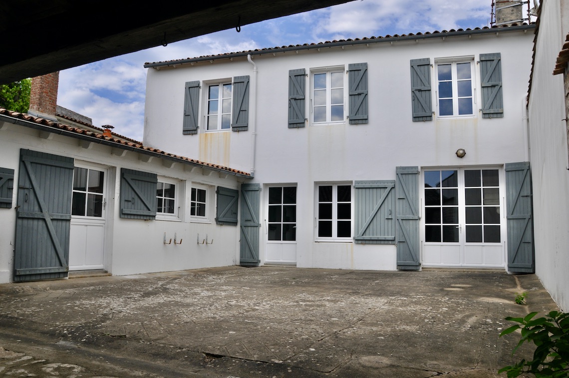 Maison d&rsquo;habitation à rénover